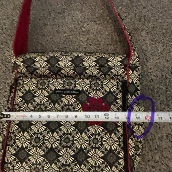 Petunia Pickle Bottom Patterned Diaper Bag w/ Strap in Black & White & Red - Picture 11 of 12